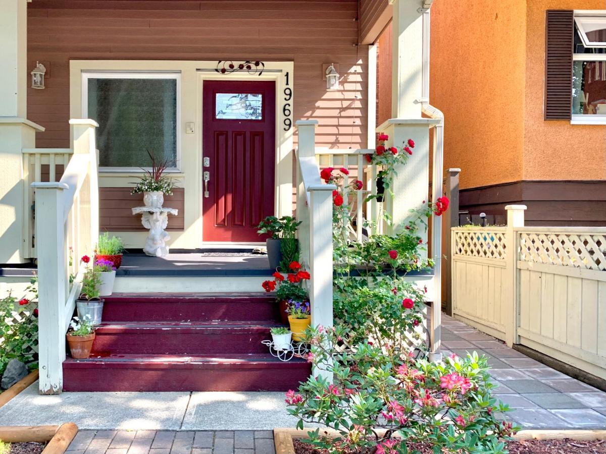 Private Guest Suite 10Mins To Downtown - King Bed - Bathtub - Free Parking Vancouver Exterior photo